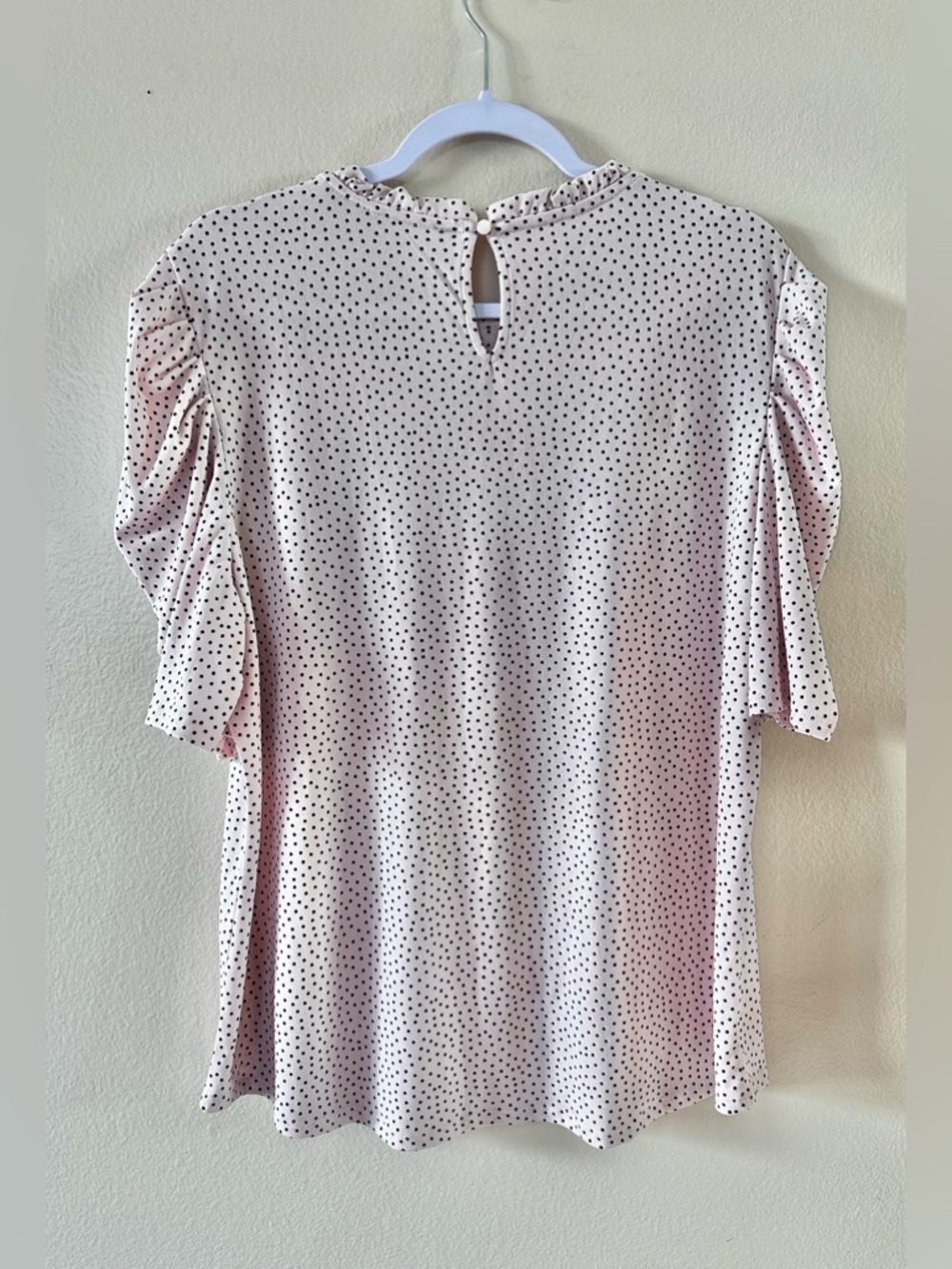 Adrianna Papell Pink Polka Dot Ruffle Neck Blouse Women’s Size L - Picture 4 of 4